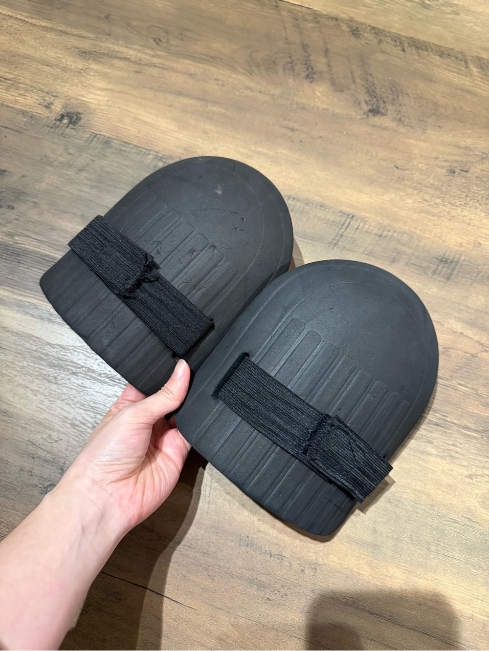 Black Knee Pads with Elastic Strap